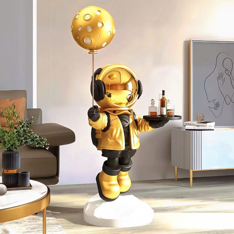 Large Creative Astronaut Floor - đánh giá và giá Smart Home Speaker